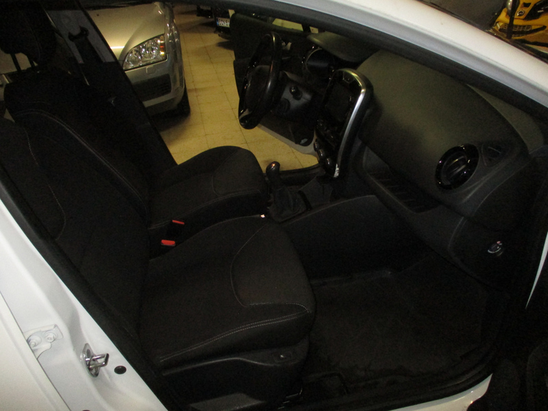 Renault Clio vaihtoauto