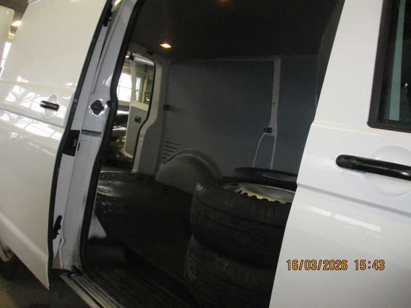 Volkswagen Transporter vaihtoauto