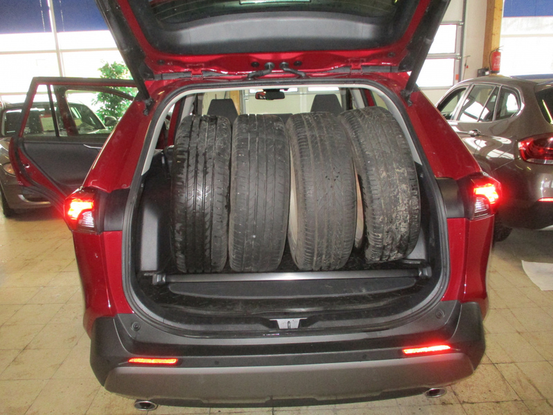 Toyota RAV4 vaihtoauto