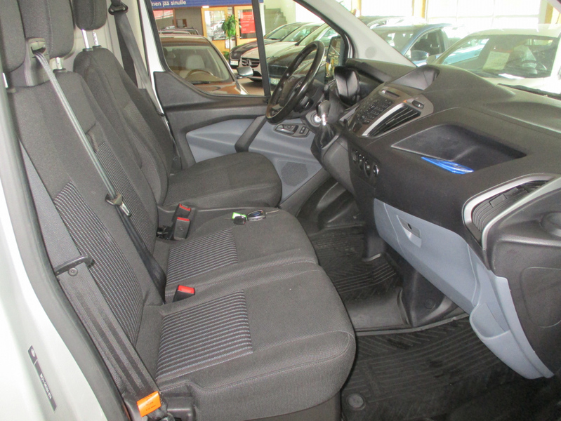 Ford Transit Custom vaihtoauto
