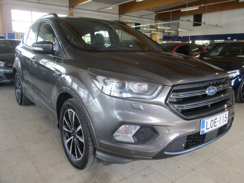 Ford Kuga vaihtoauto
