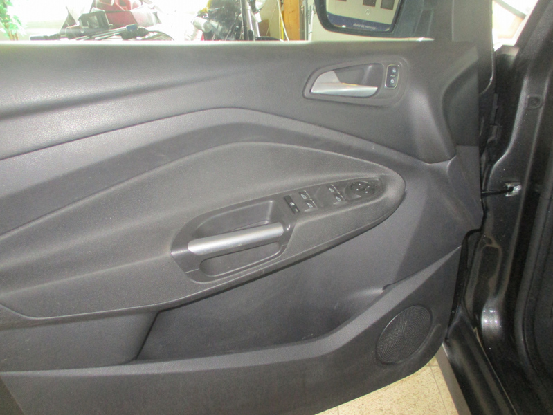 Ford C-MAX vaihtoauto