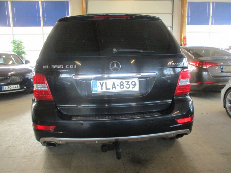 Mercedes-Benz ML vaihtoauto