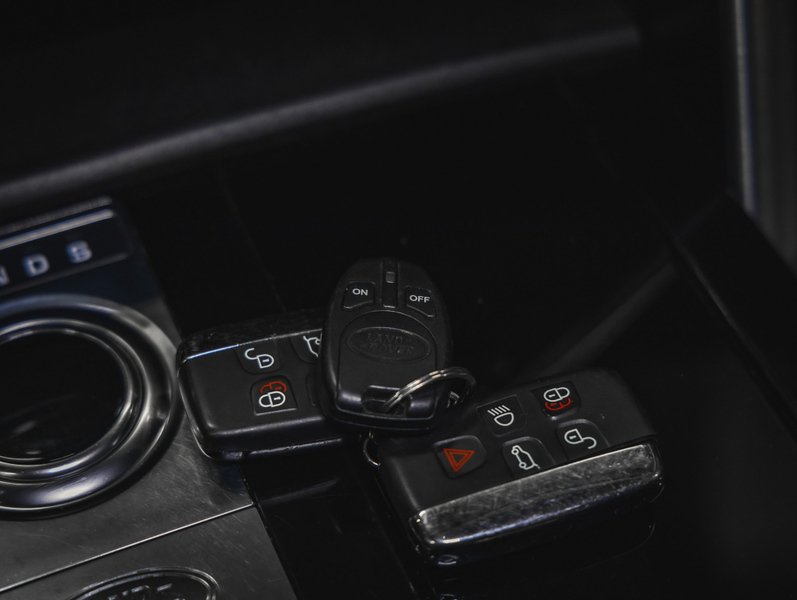 Land Rover Discovery vaihtoauto