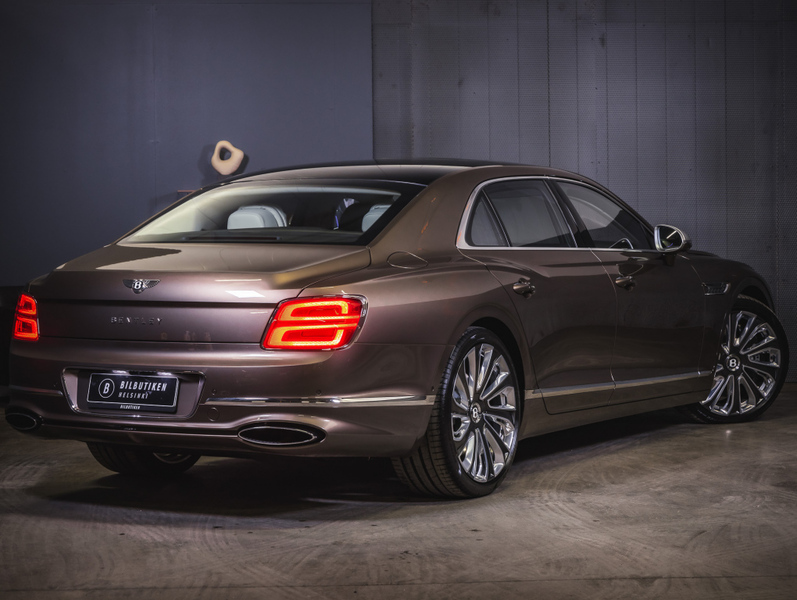 Bentley Flying Spur vaihtoauto
