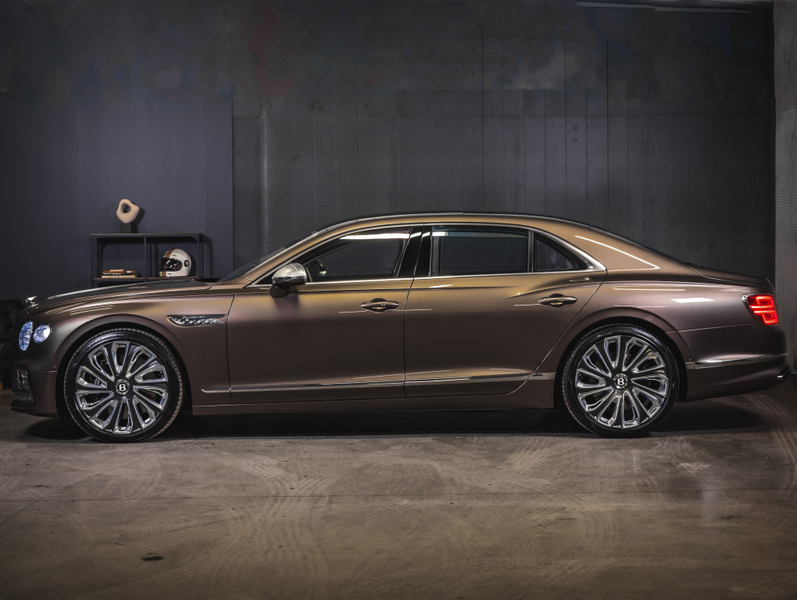 Bentley Flying Spur vaihtoauto