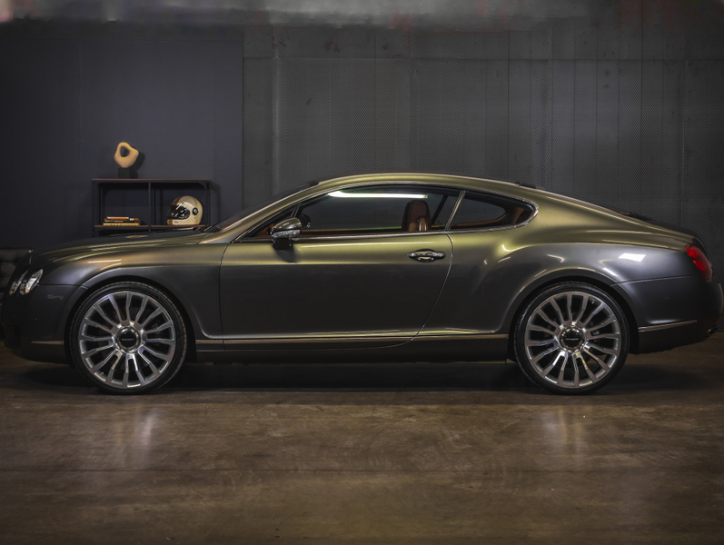 Bentley Continental vaihtoauto