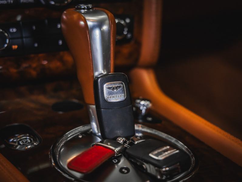 Bentley Continental vaihtoauto