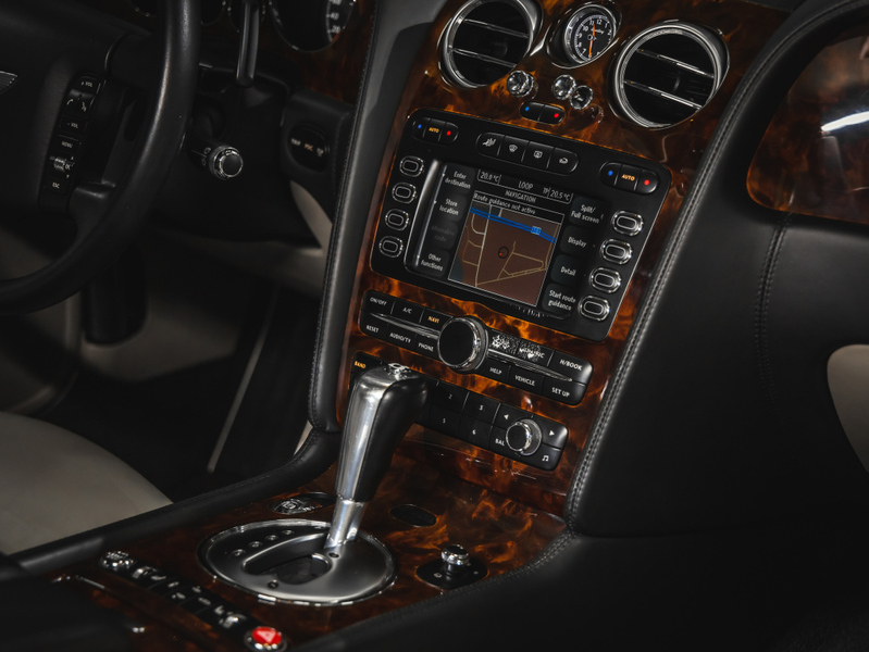 Bentley Continental vaihtoauto