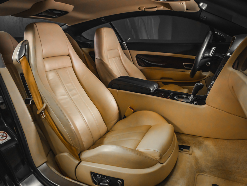 Bentley Continental vaihtoauto