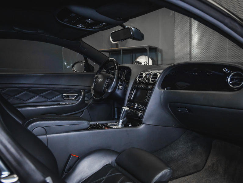 Bentley Continental vaihtoauto