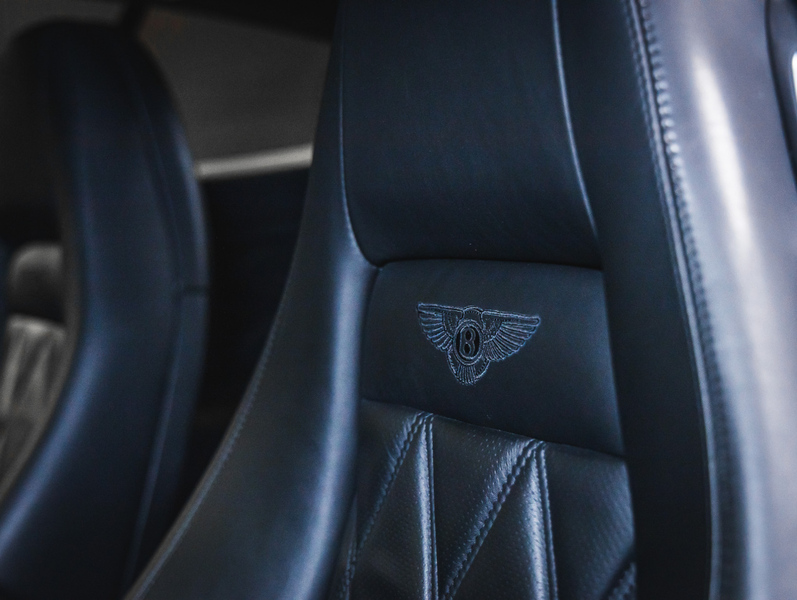 Bentley Continental vaihtoauto