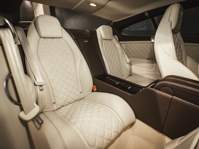 Bentley Continental vaihtoauto