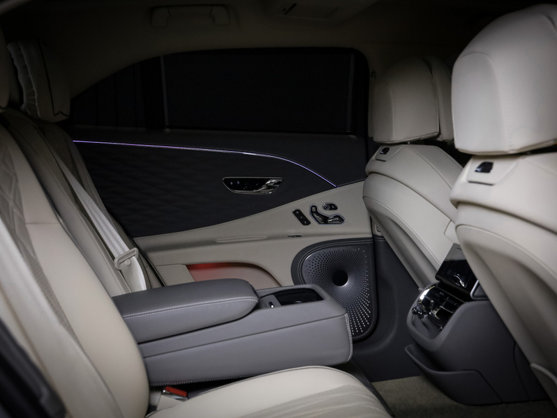 Bentley Flying Spur vaihtoauto