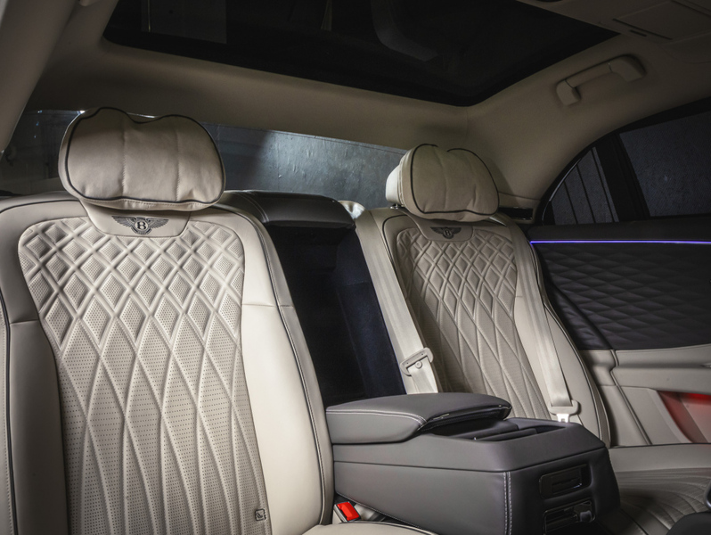 Bentley Flying Spur vaihtoauto