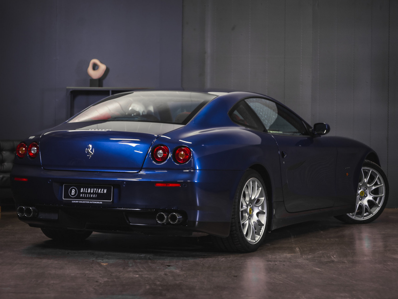 Ferrari 612 vaihtoauto