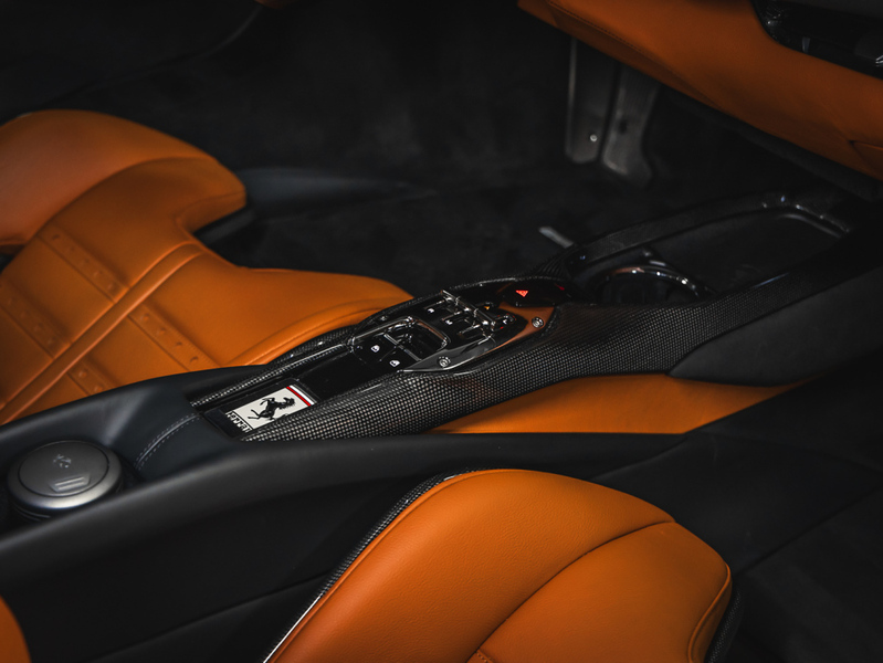 Ferrari 296 GTB vaihtoauto