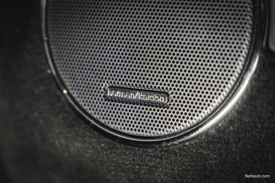 Jaguar XJR vaihtoauto