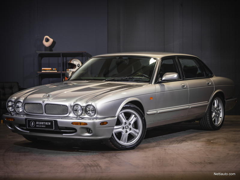 Jaguar XJR vaihtoauto