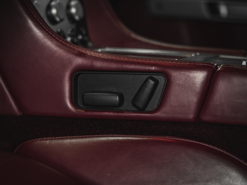 Aston Martin DB9 vaihtoauto