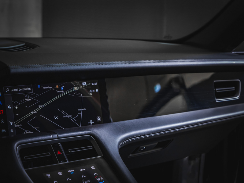 Porsche Taycan vaihtoauto