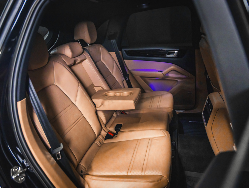 Porsche Cayenne vaihtoauto