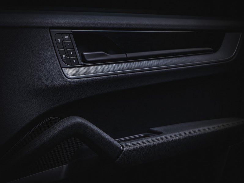 Porsche Cayenne vaihtoauto