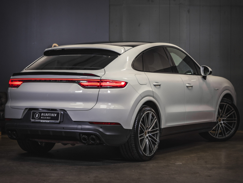 Porsche Cayenne vaihtoauto