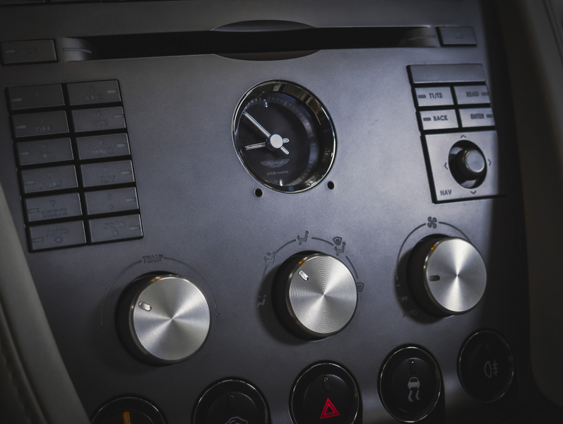 Aston Martin DB9 vaihtoauto