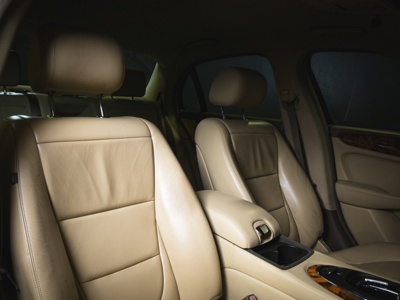 Jaguar XJ vaihtoauto