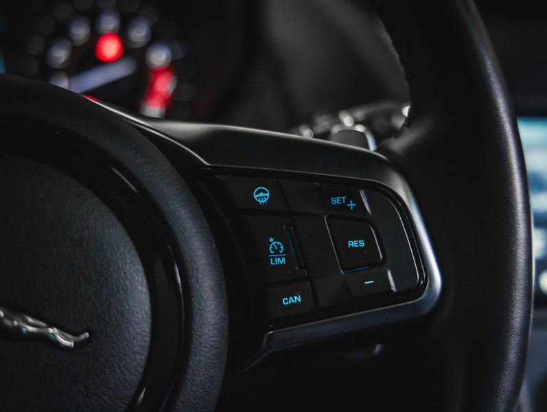 Jaguar F-Type vaihtoauto