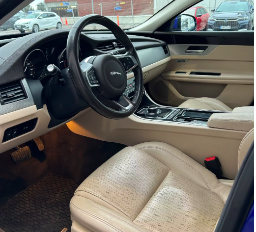 Jaguar XF vaihtoauto