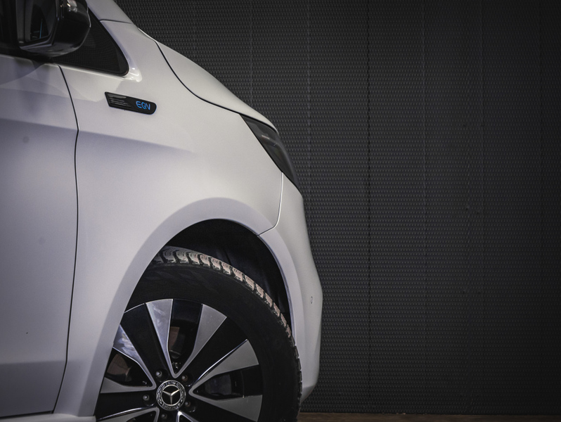 Mercedes-Benz EQV vaihtoauto