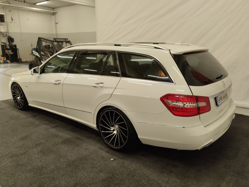 Mercedes-Benz E vaihtoauto