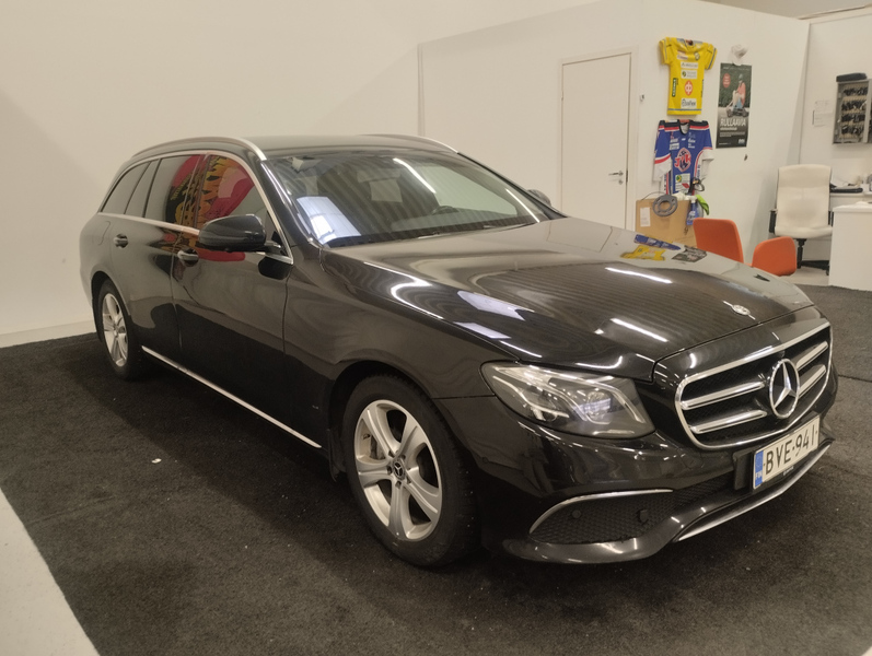 Mercedes-Benz E vaihtoauto