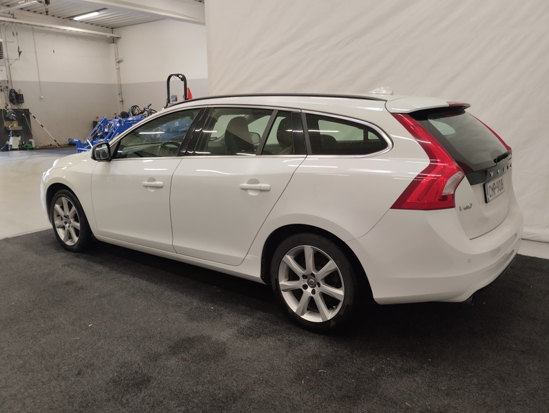 Volvo V60 vaihtoauto