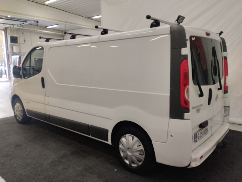 Nissan Primastar vaihtoauto