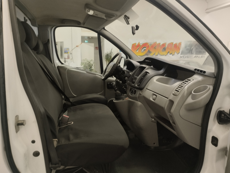 Nissan Primastar vaihtoauto