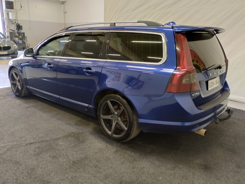 Volvo V70 vaihtoauto