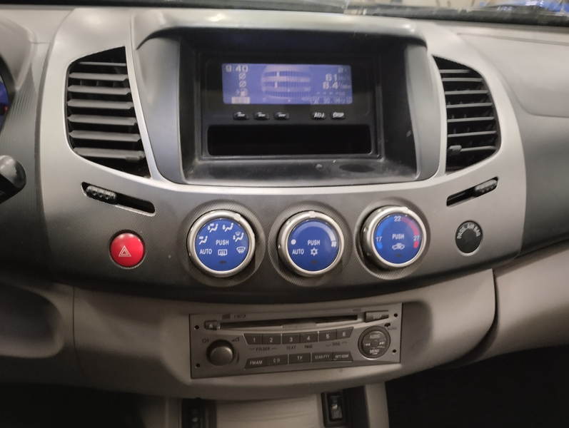 Mitsubishi L200 vaihtoauto