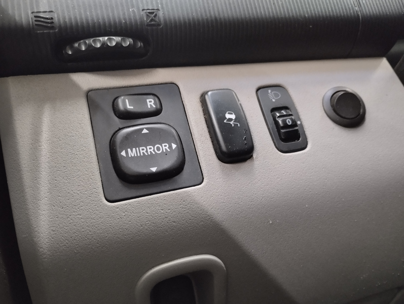 Mitsubishi L200 vaihtoauto