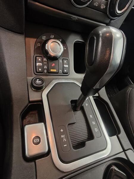 Land Rover Discovery vaihtoauto