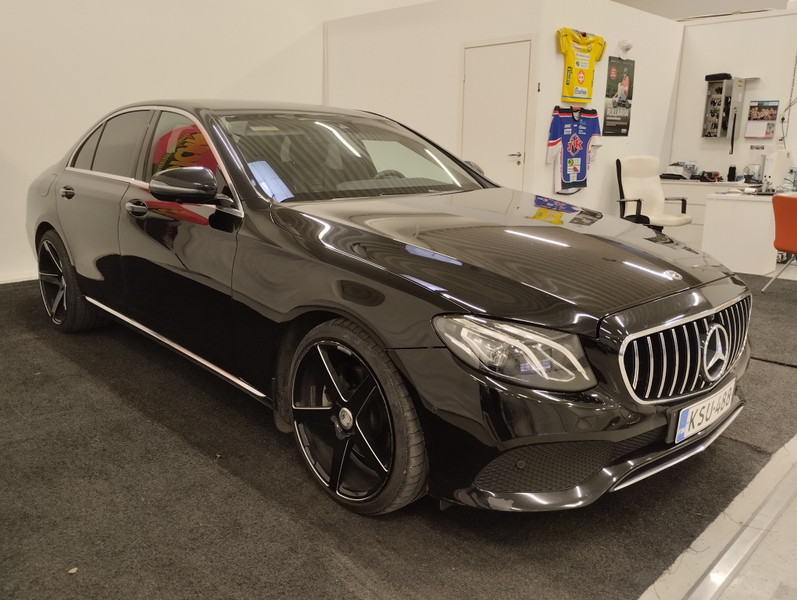 Mercedes-Benz E vaihtoauto