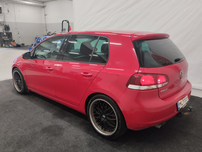 Volkswagen Golf vaihtoauto