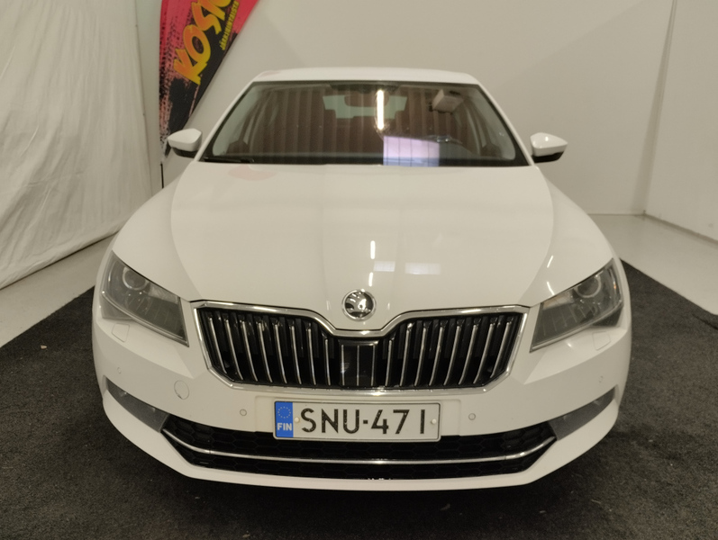 Skoda Superb vaihtoauto