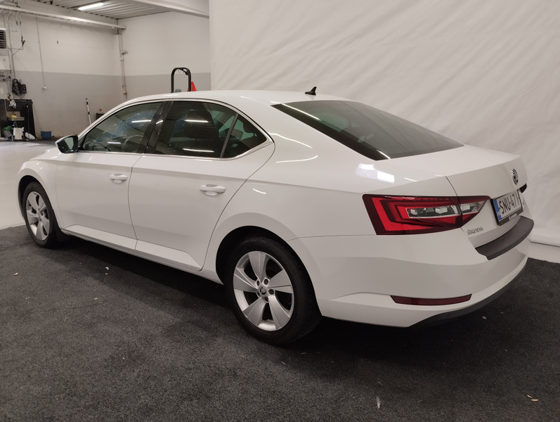 Skoda Superb vaihtoauto