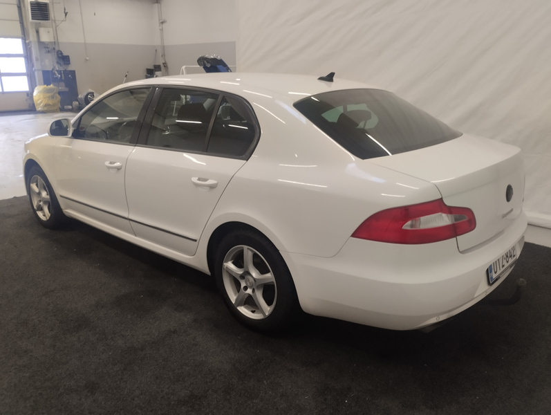 Skoda Superb vaihtoauto