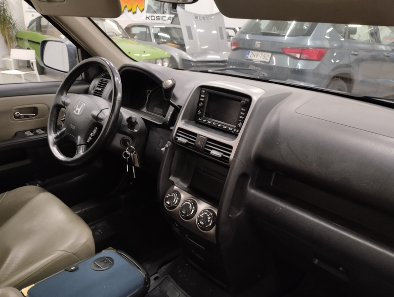 Honda CR-V vaihtoauto