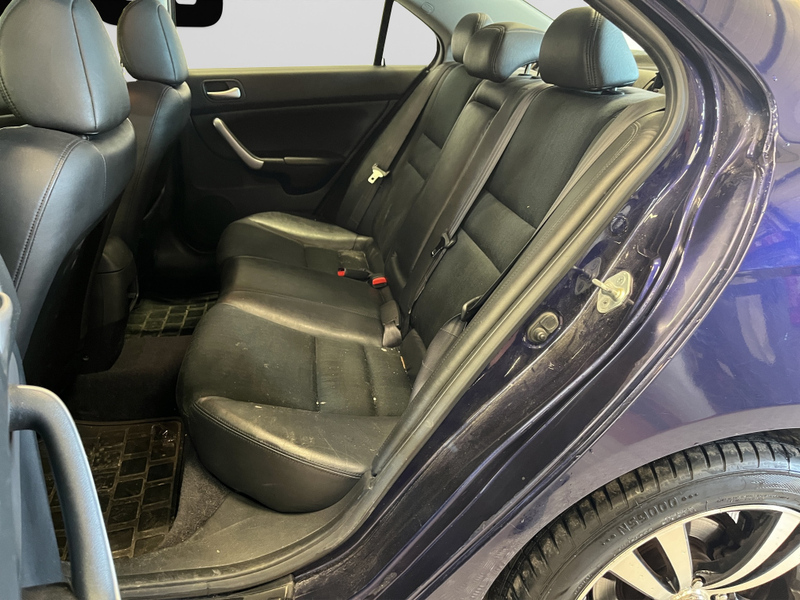 Honda Accord vaihtoauto