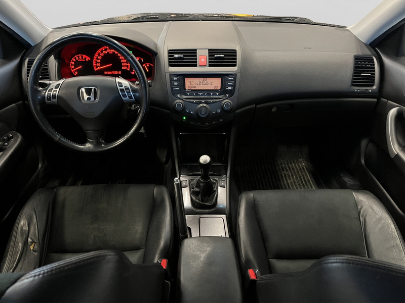 Honda Accord vaihtoauto